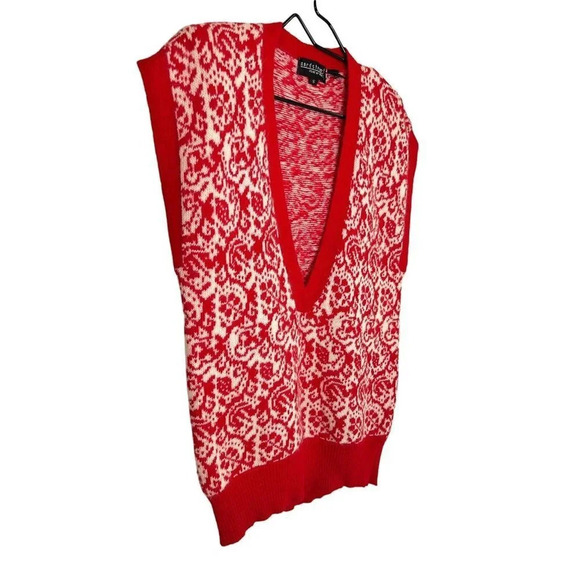 VTG Women’s Lambswool Angora Sweater Vest Small Red White Jacquard Academia Mod - Picture 2 of 9